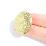 Floral Oval Locket Pendant - MTT Collective