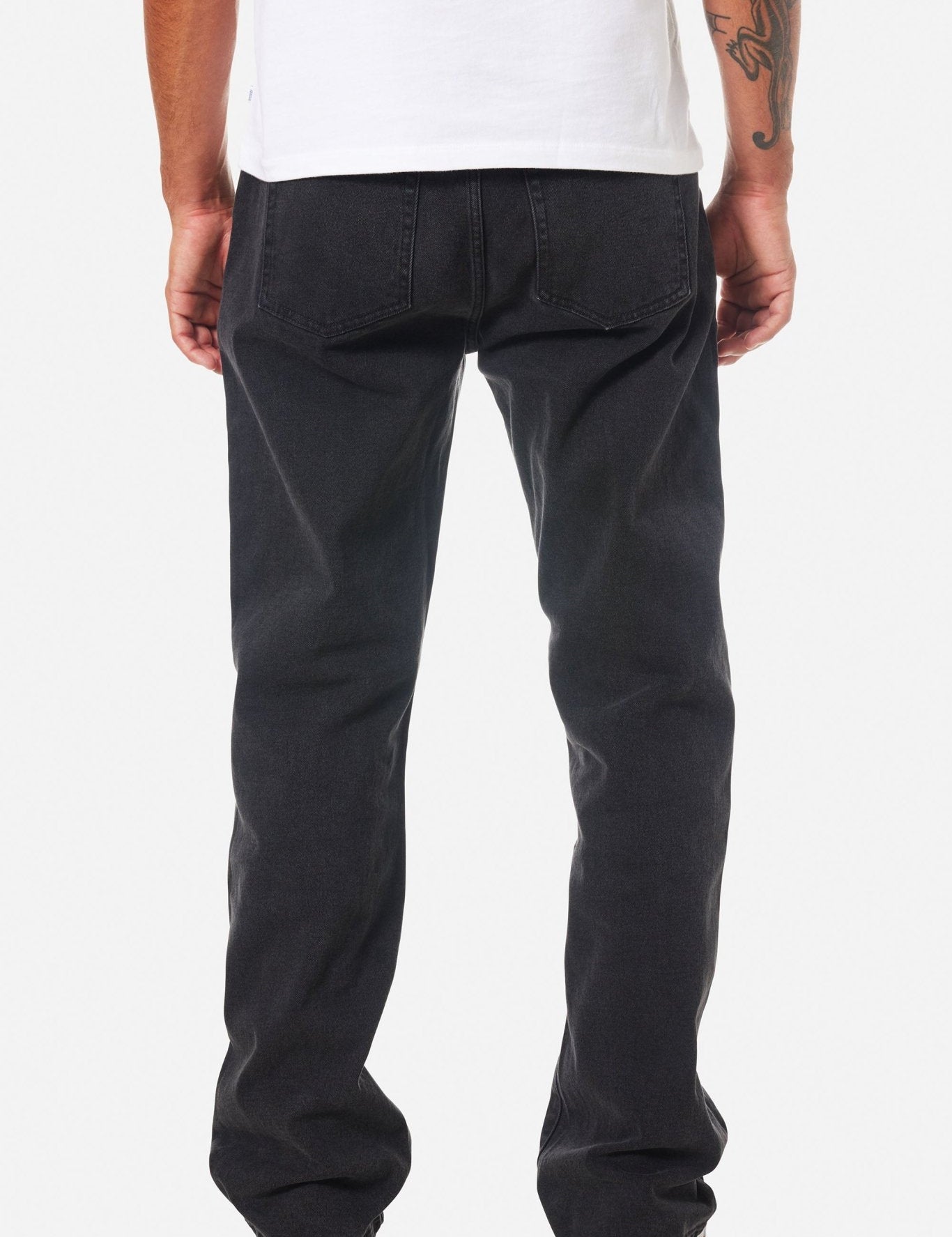 George 64 Relaxed Jeans - MTT Collective