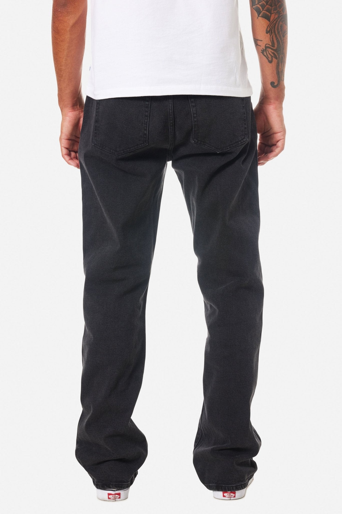 George 64 Relaxed Jeans - MTT Collective