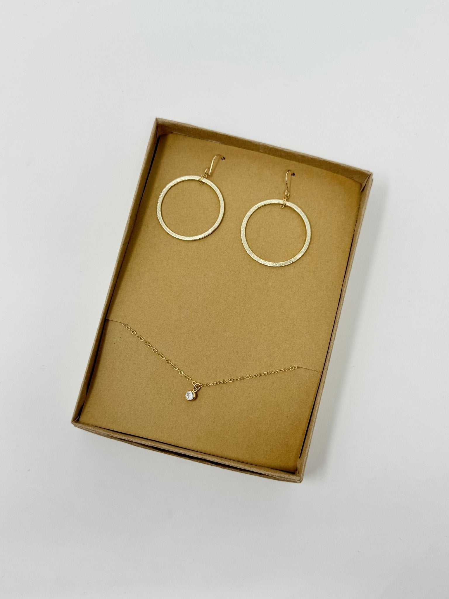 Gift Set | Chloe Earrings & Guiding Light Necklace - MTT Collective