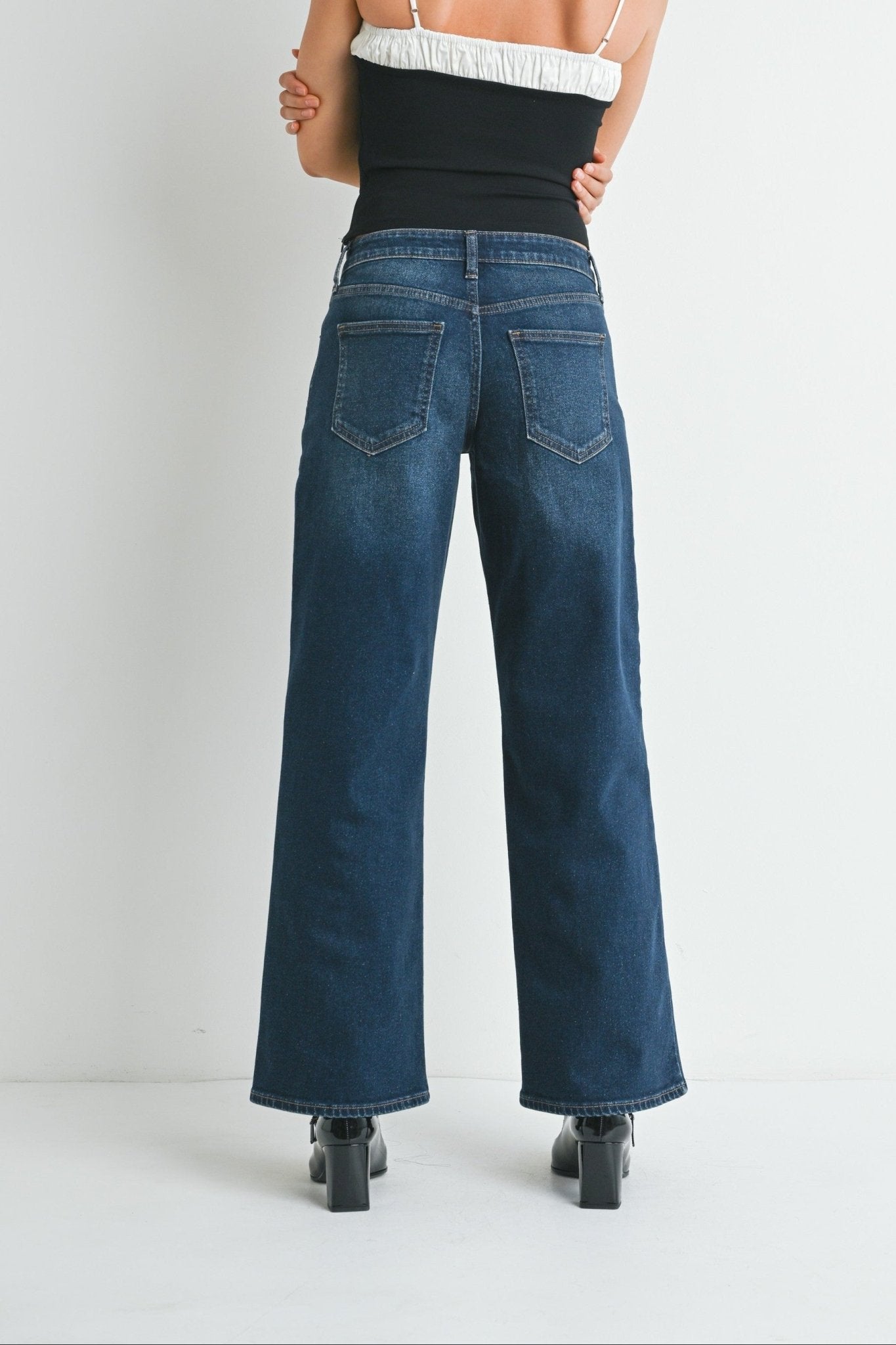 Hailey Low Rise Wide Petite - MTT Collective