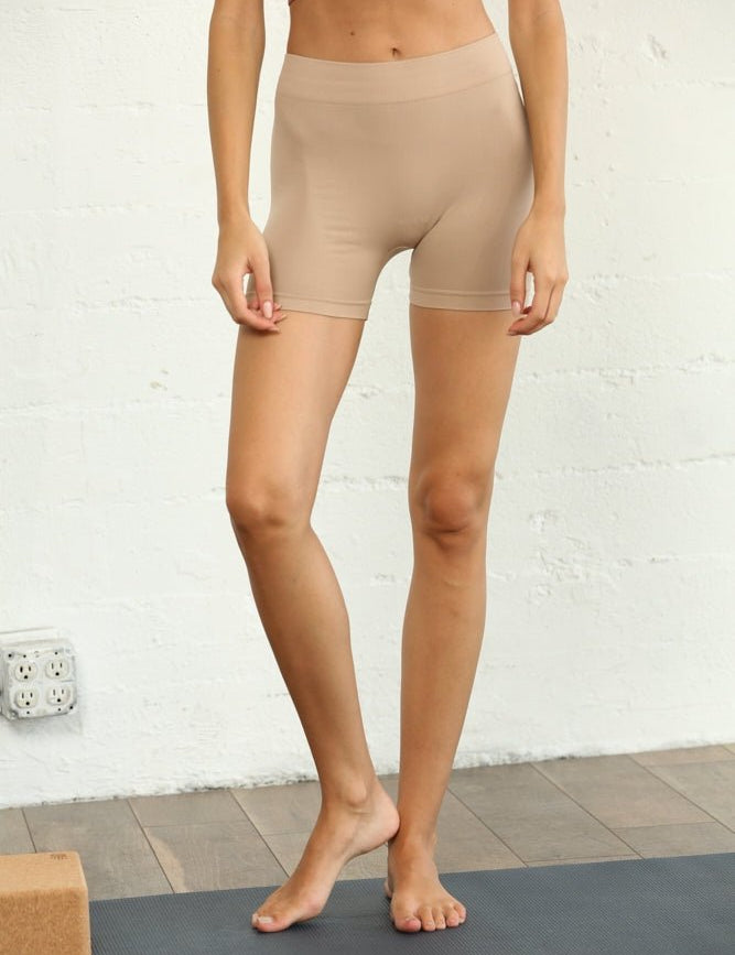 Haisley Seamless Activewear Mini Shorts - MTT Collective