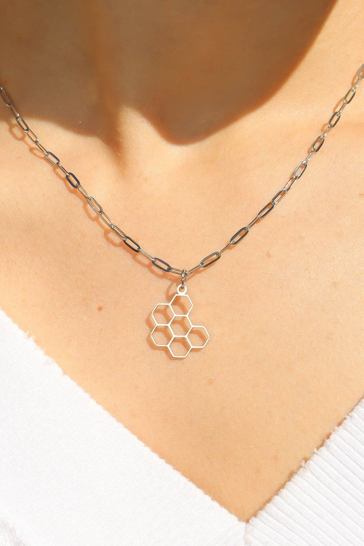 Honeycomb Charm - MTT Collective