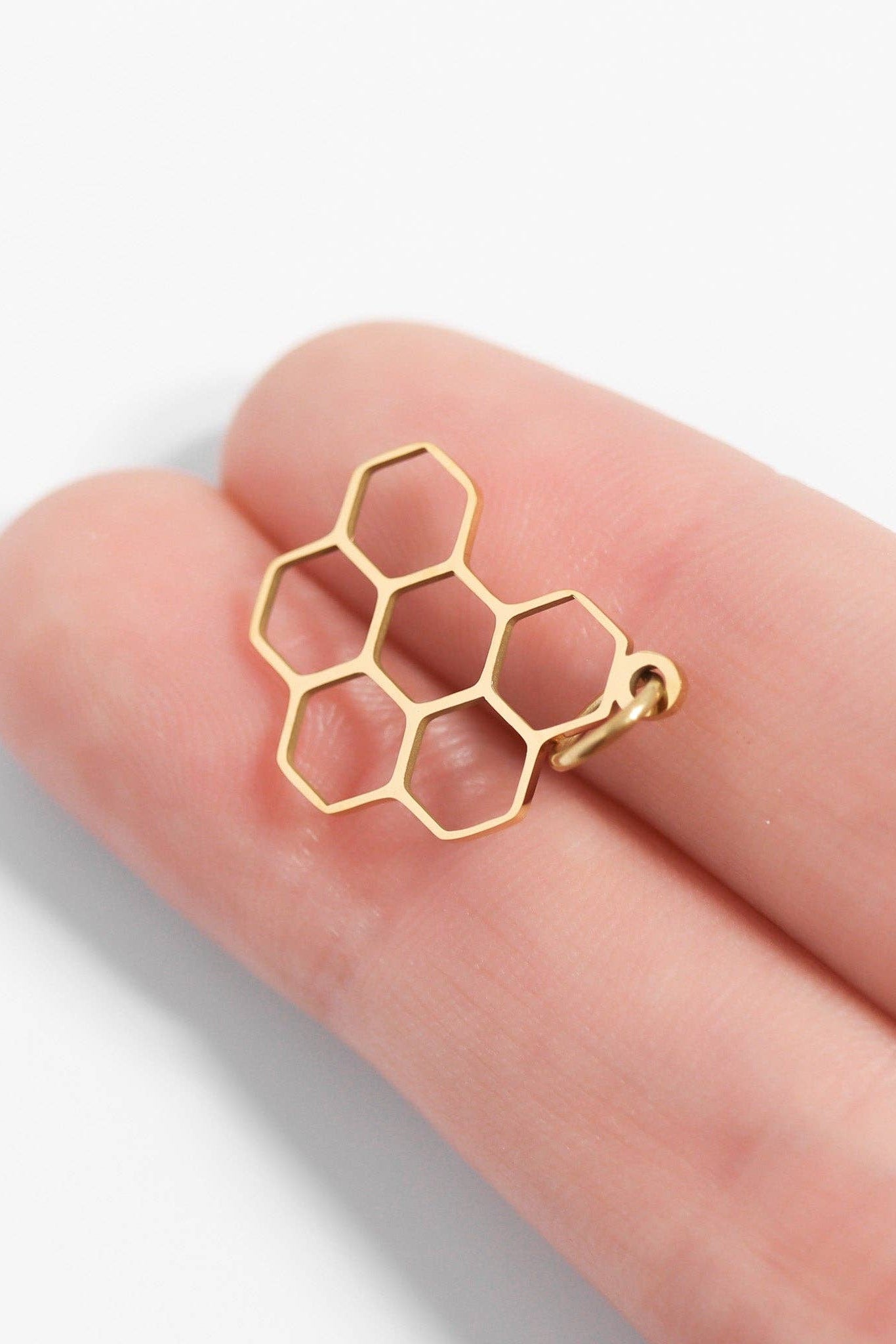 Honeycomb Charm - MTT Collective