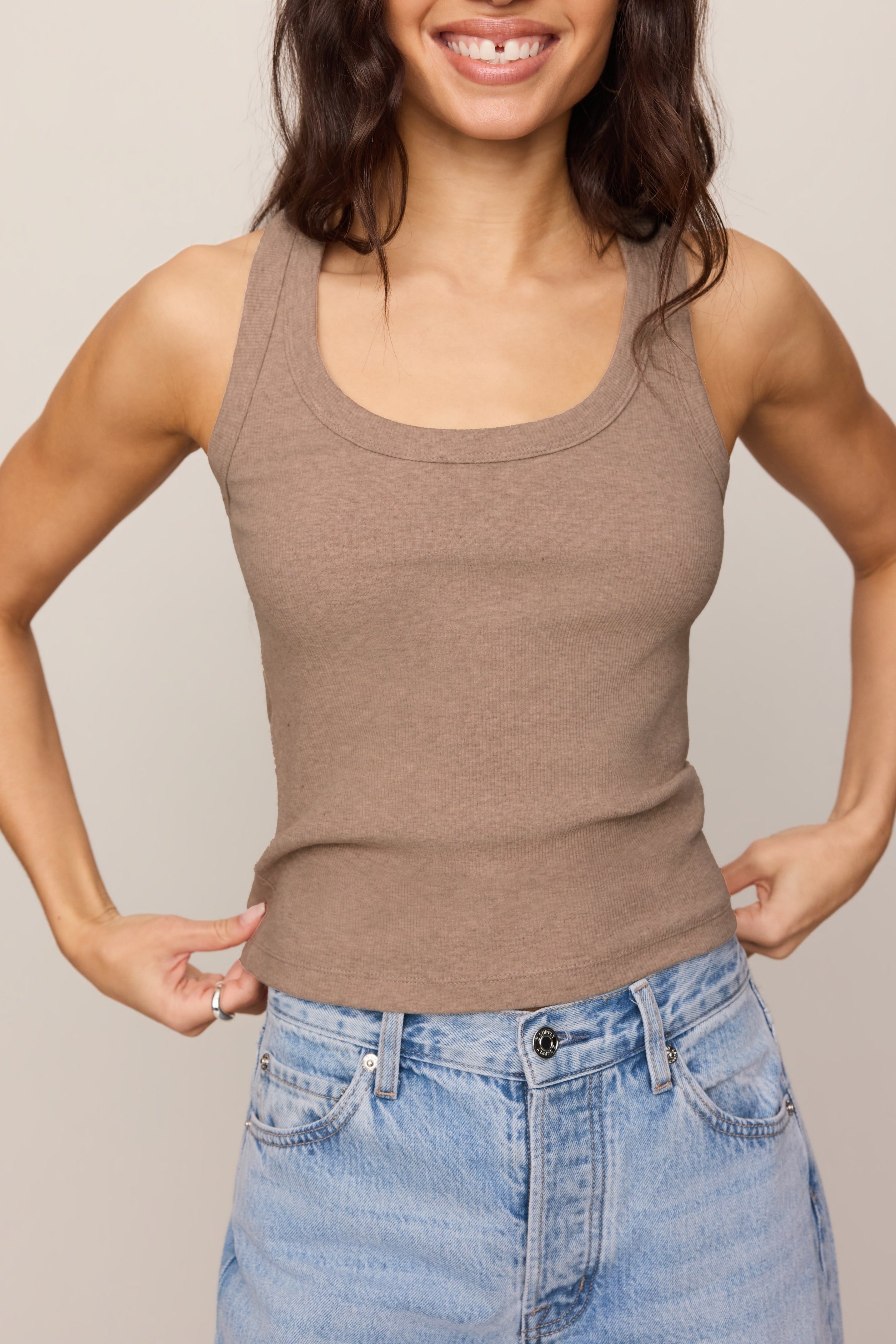 Rowe Scoop Tank