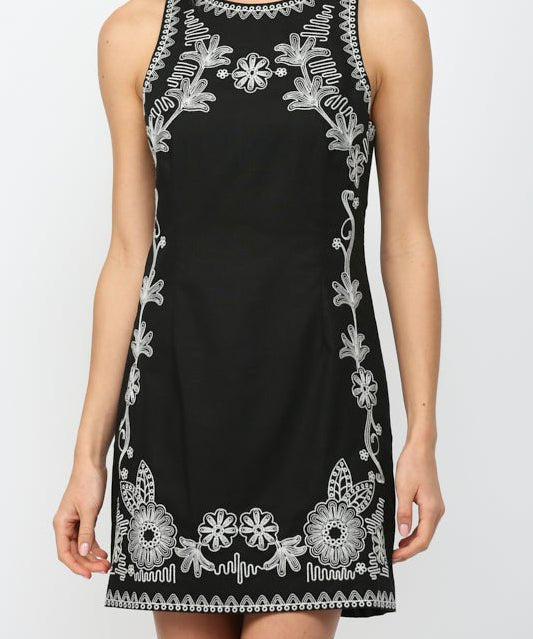 Jayden Embroidered Linen Fitted Dress - MTT Collective