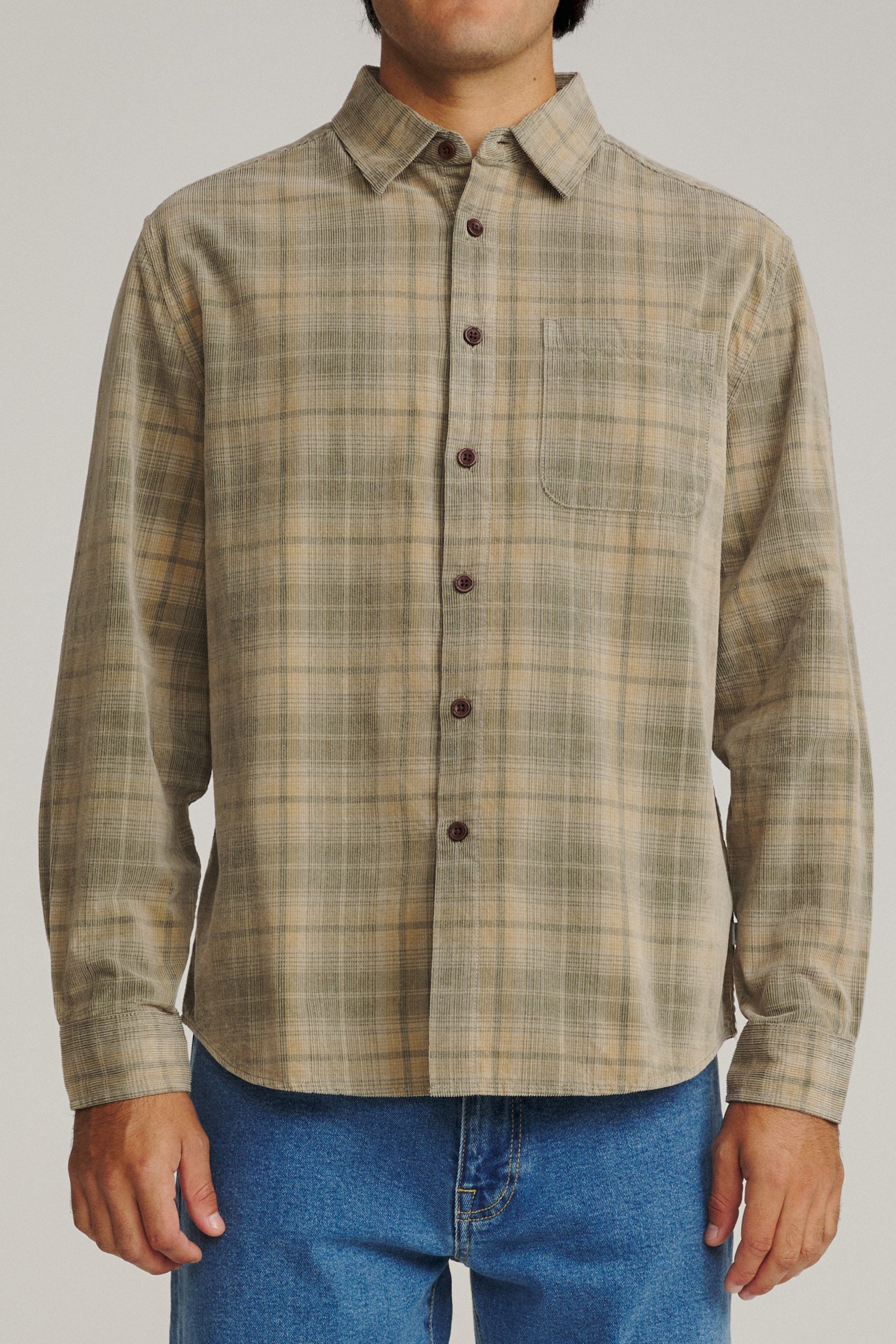 Katin Stevie Shirt Khaki - on model front