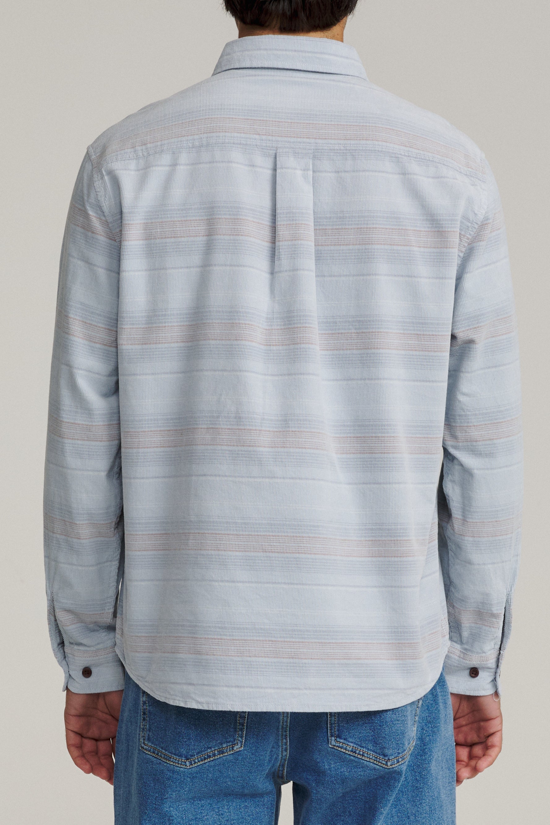 Katin Stevie Shirt Light Blue - on model back