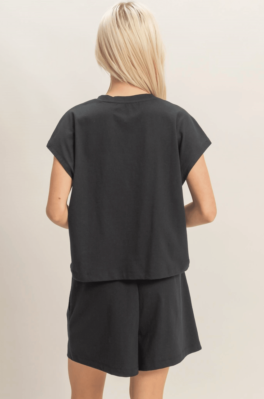 Kayla Elastic Waistband Shorts - MTT Collective