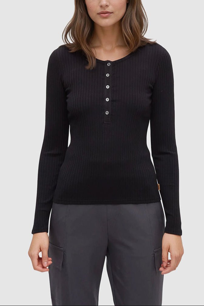 Knowles Henley - MTT Collective