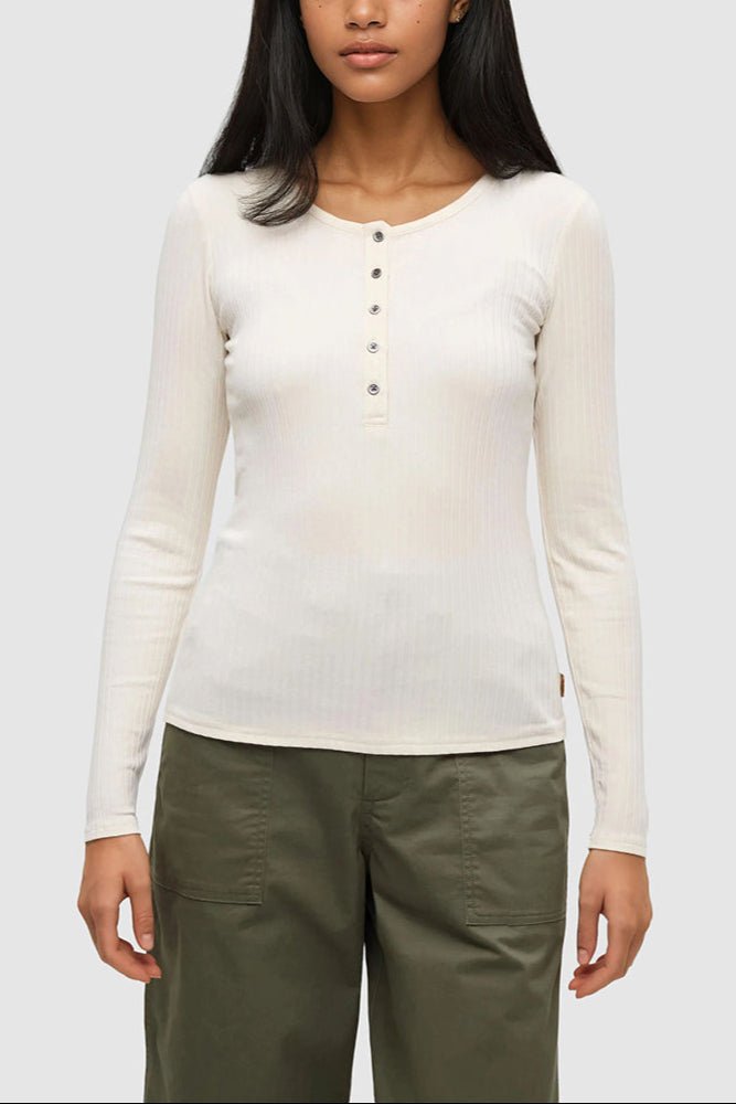 Knowles Henley - MTT Collective