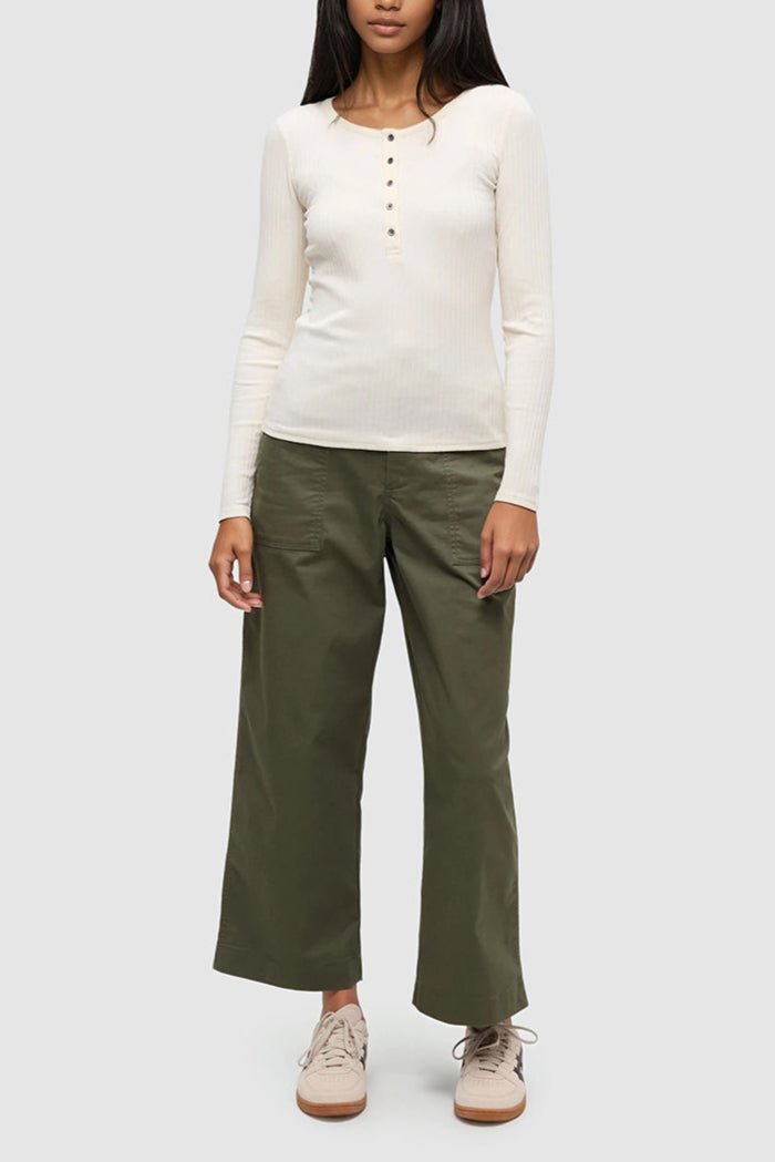 Knowles Henley - MTT Collective