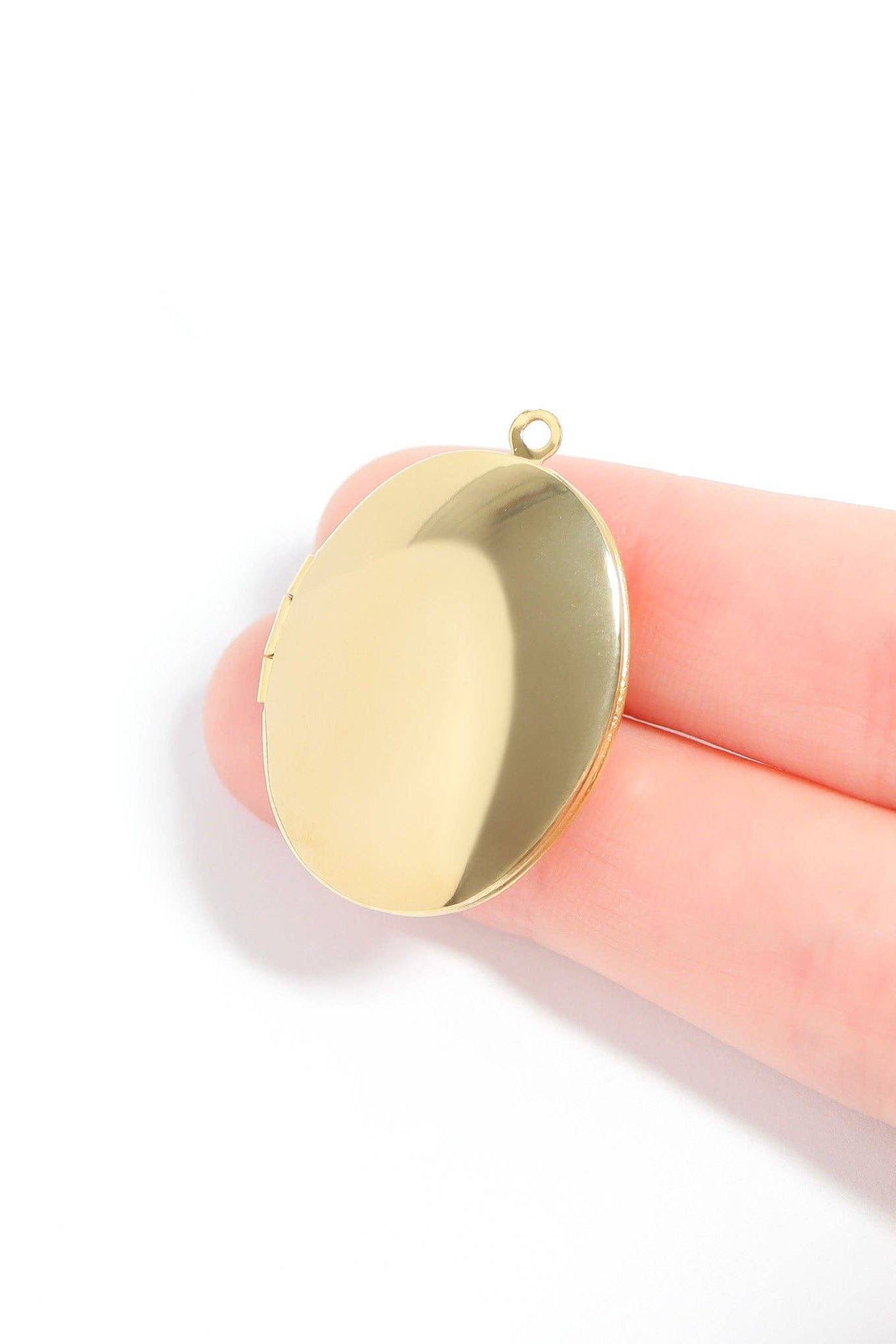 Large Oval Locket - MTT Collective