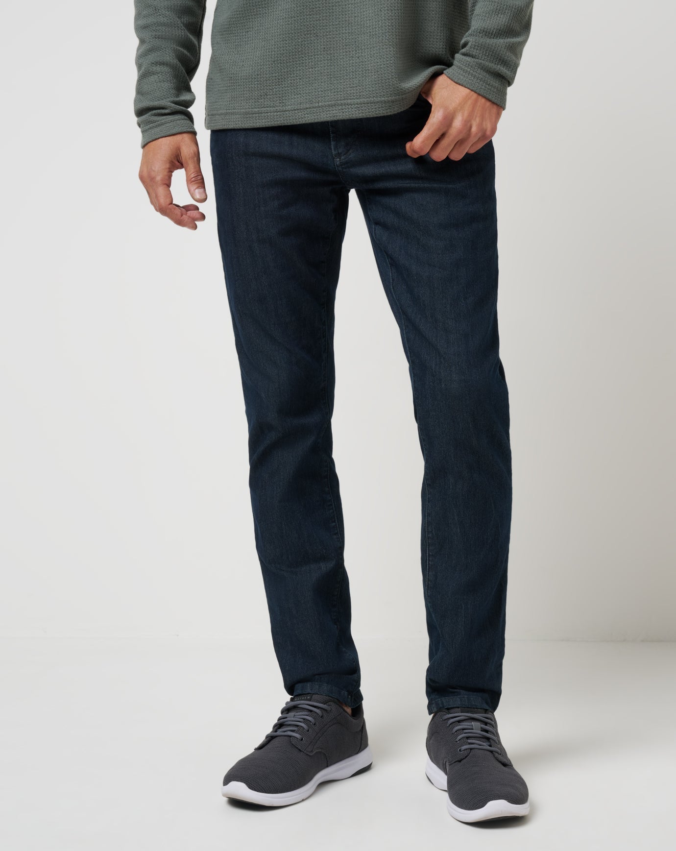 Legacy Featherweight Jeans - MTT Collective