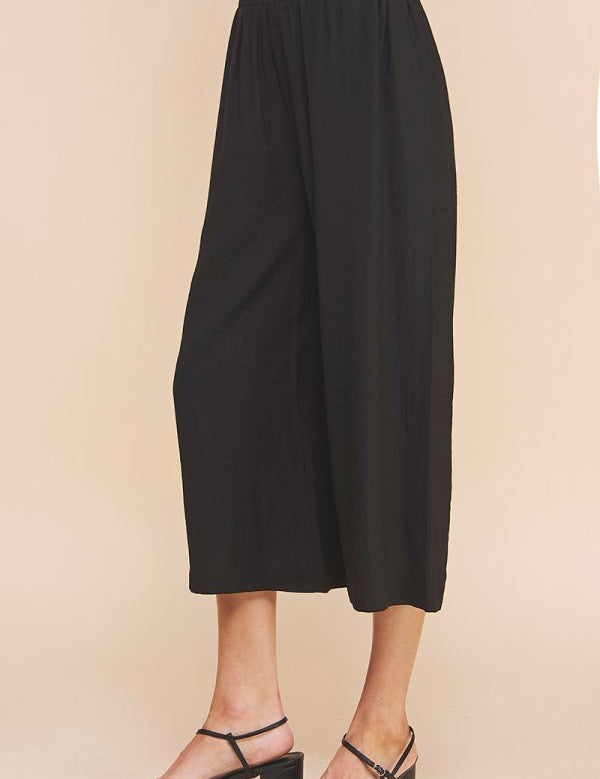 Lia Light Textured Woven Pants - MTT Collective