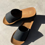 Malvados Gwen Platform Sandal - Jet