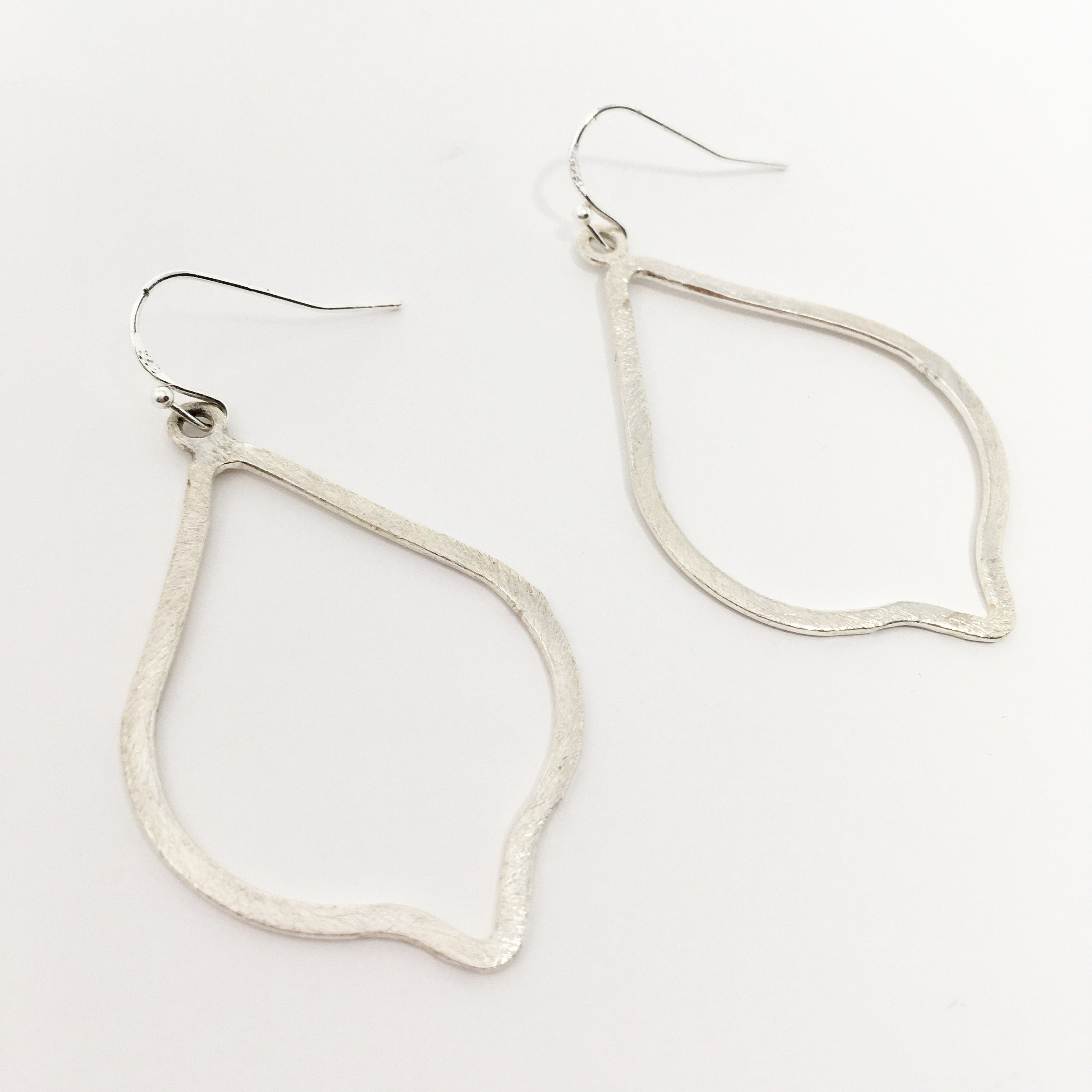 Eliza Brushed Ogee Drop Earrings - MTT Collective