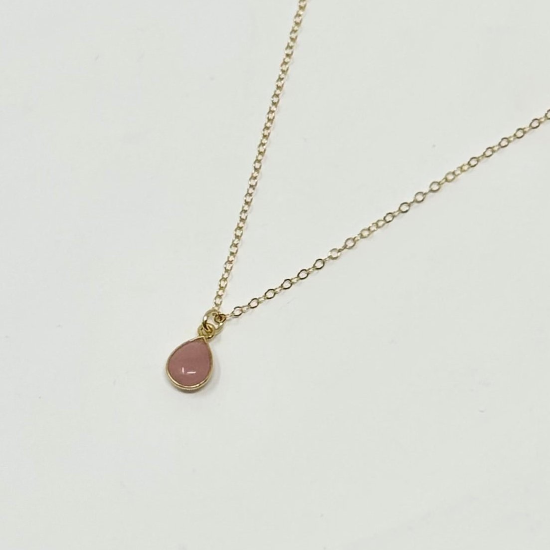 Myra Rose Quartz Stone Necklace | Gold - MTT Collective
