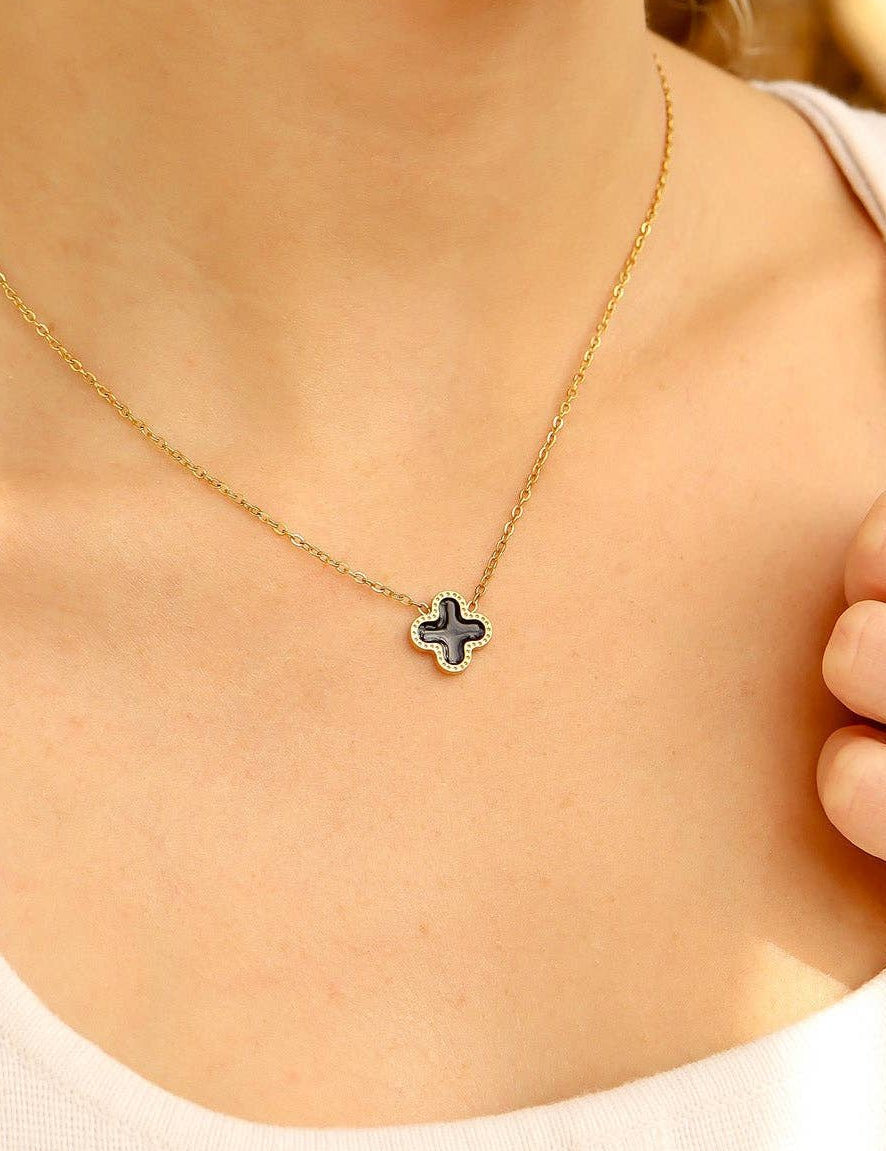 Nia Lucky Clover Charm Necklace - MTT Collective