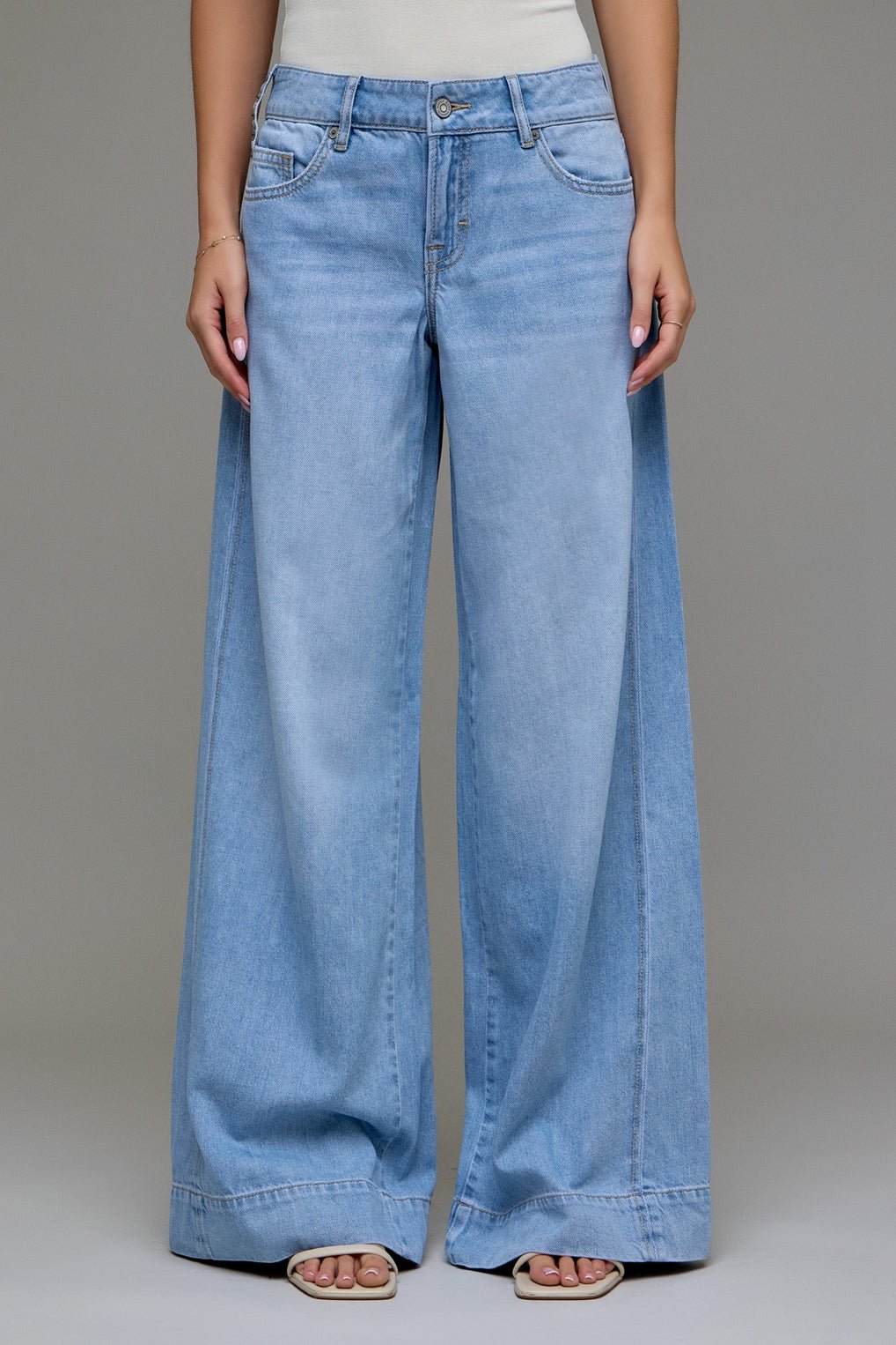 Nori Low Rise Super Wide Leg Jean - MTT Collective
