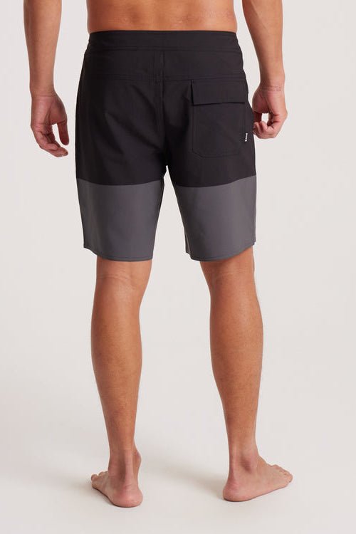 Passage 17" Boardshorts - MTT Collective