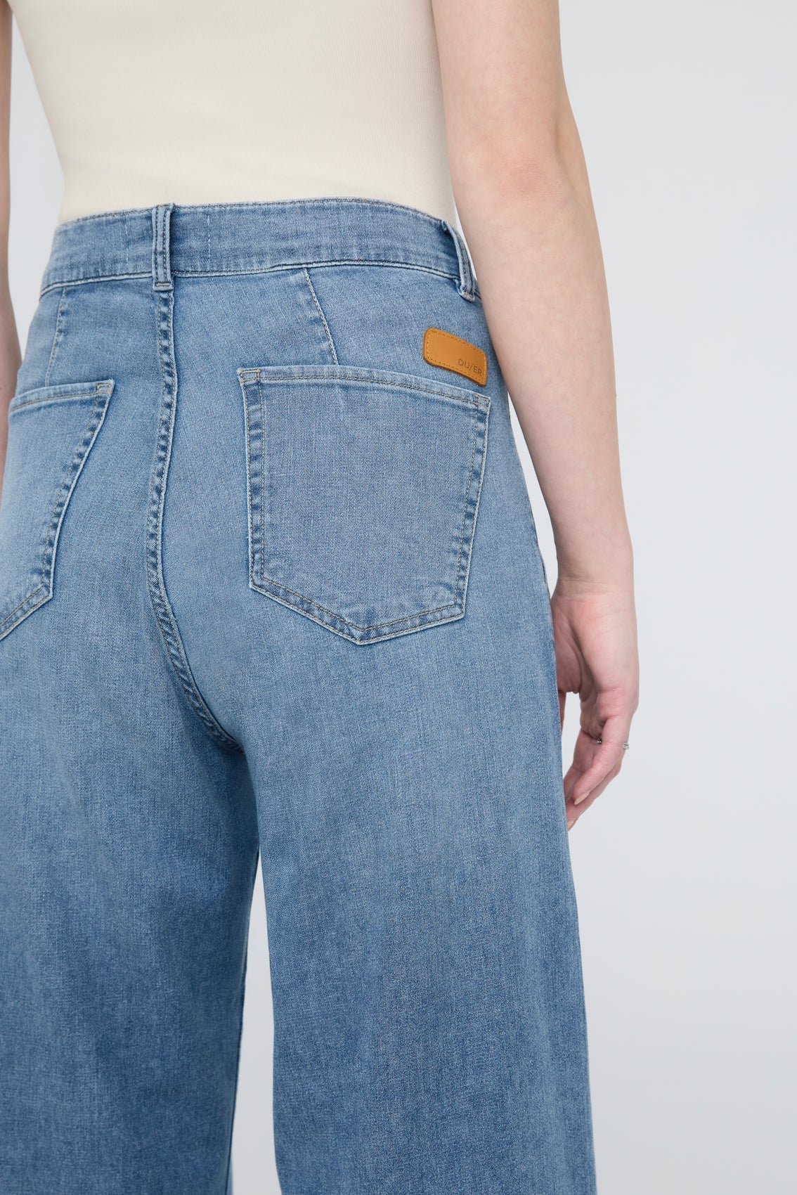 Performance Denim Lite Pleated Pant - MTT Collective