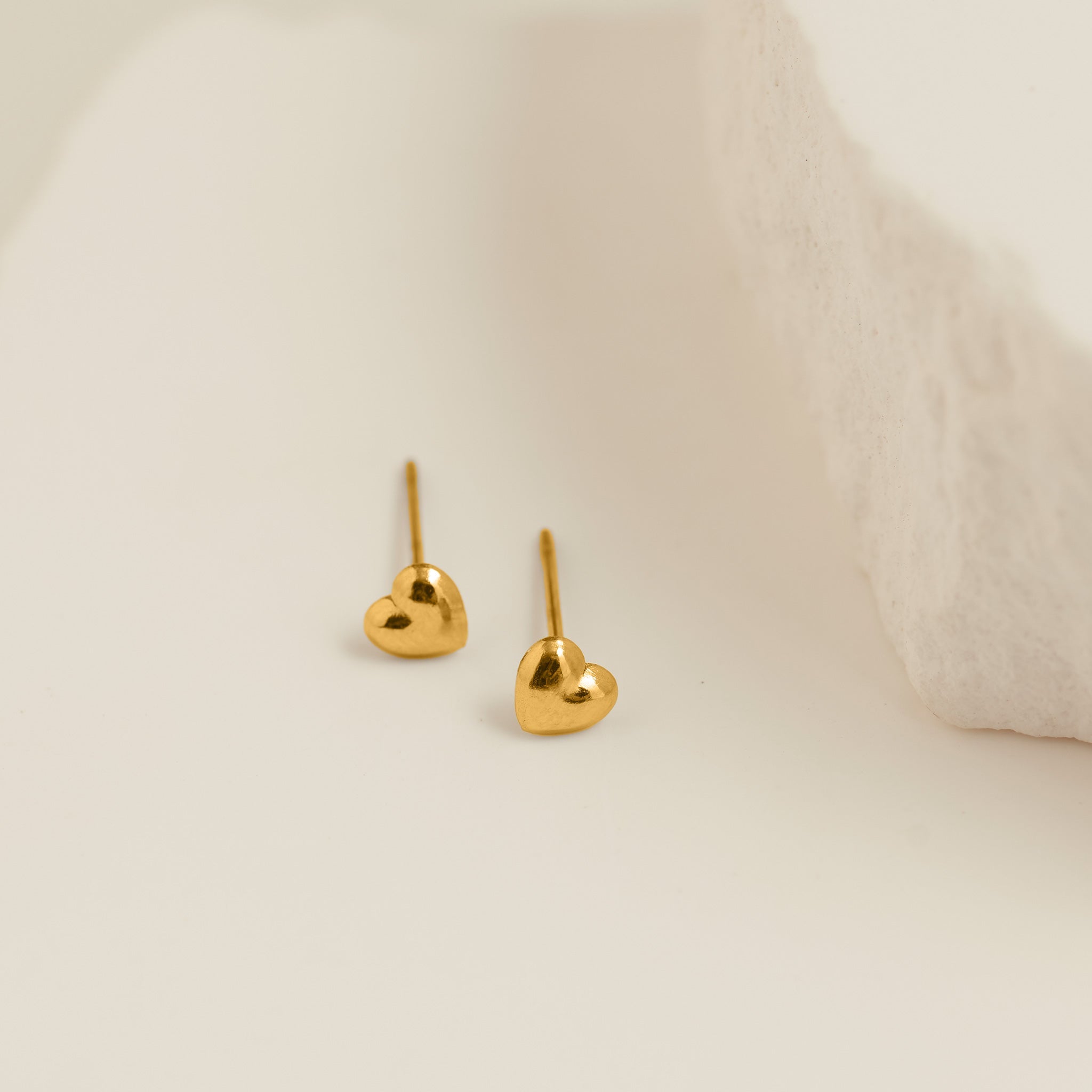 Puffy Heart Stud Earrings - MTT Collective