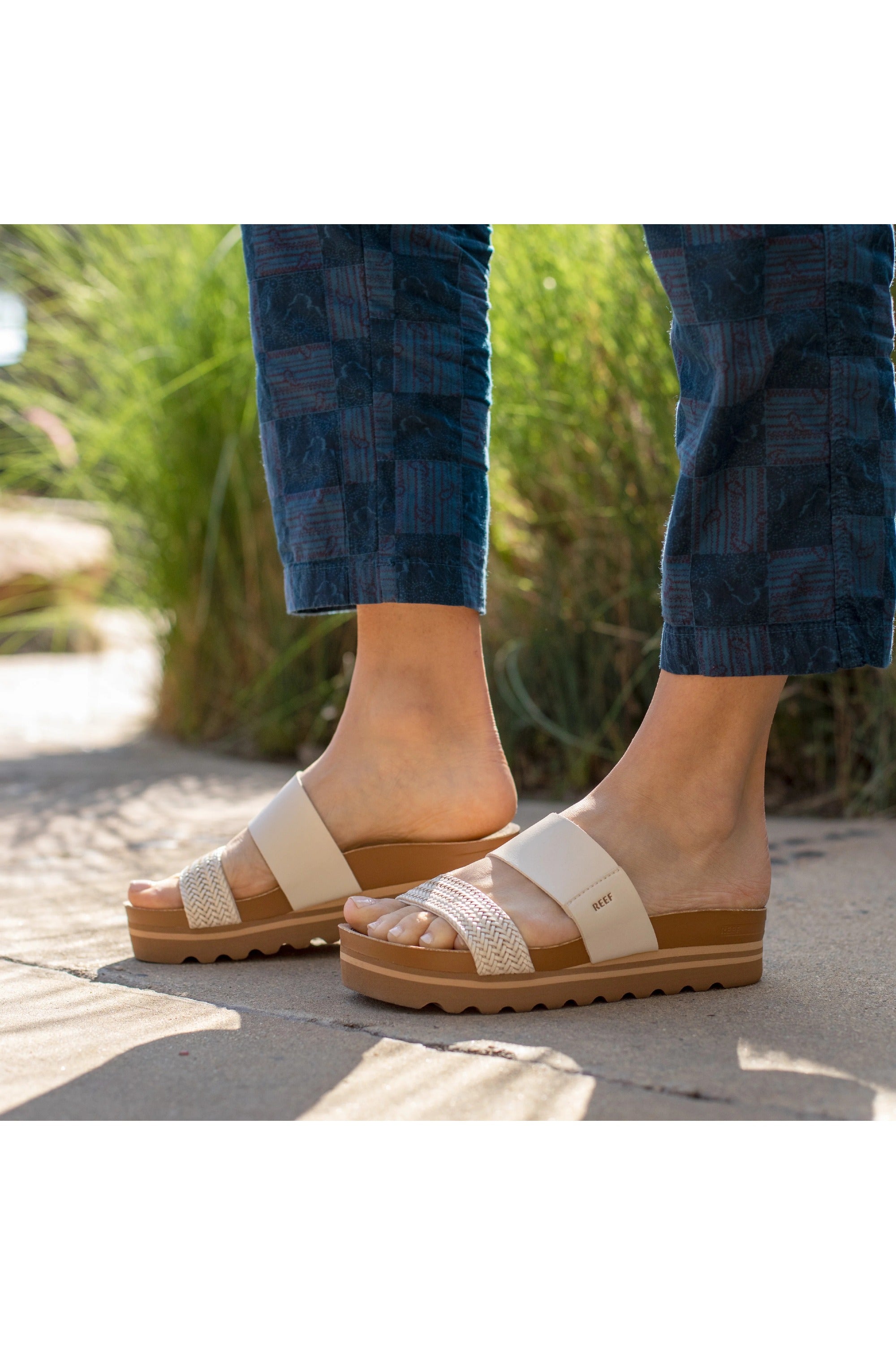 Cushion Vista Hi Sandal