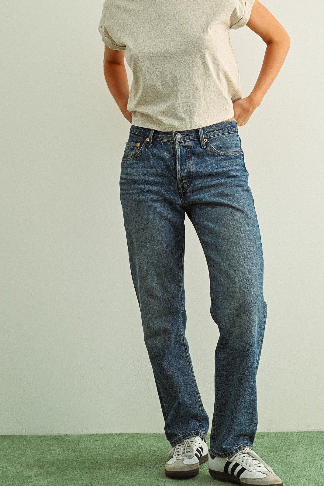 Relaxed Essential Tee - MTT Collective