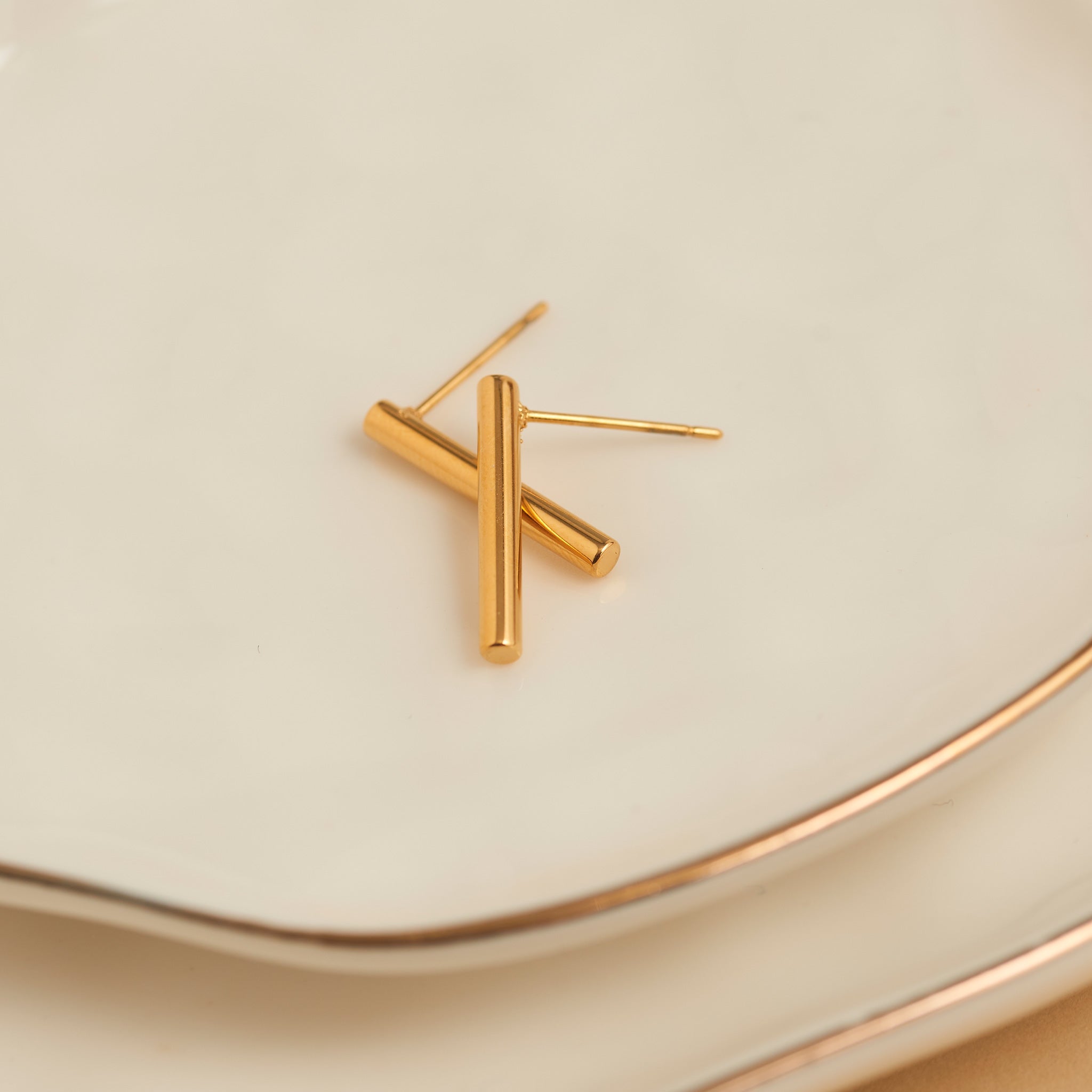 Round Bar Stud Earrings - MTT Collective
