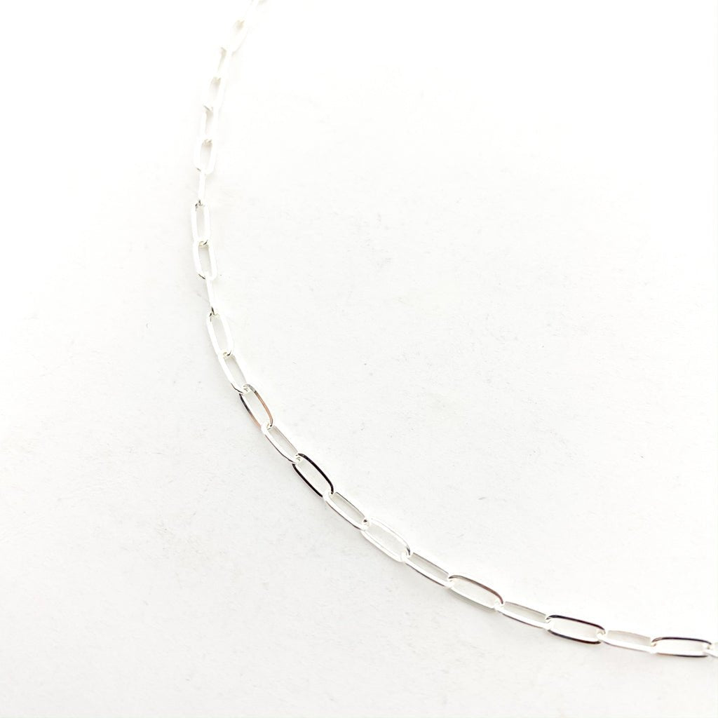 Sadie Oval Chain Necklace - MTT Collective