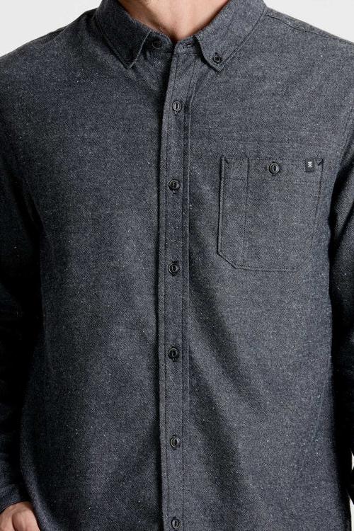 Scholar Chambray Button Up Shirt - MTT Collective