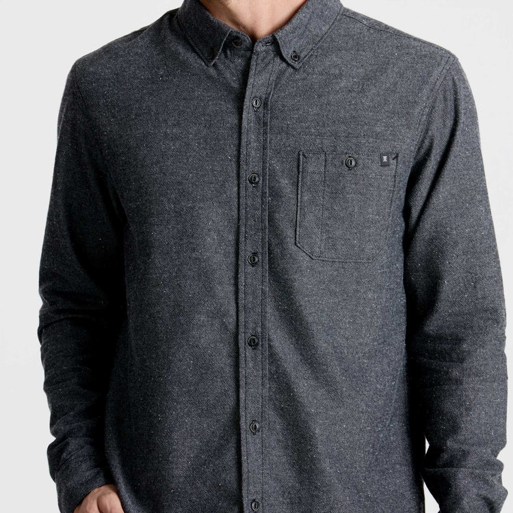 Scholar Chambray Button Up Shirt - MTT Collective