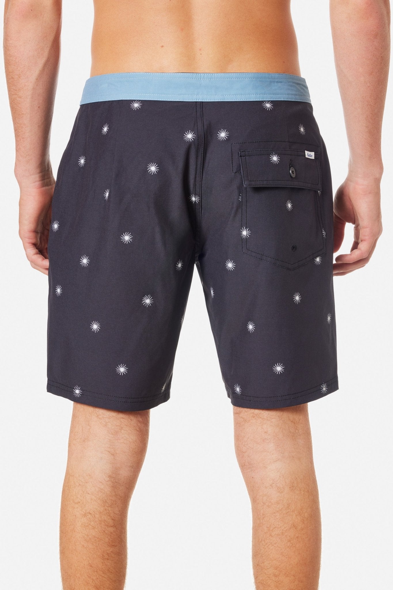 Shine Hybrid Trunk - MTT Collective