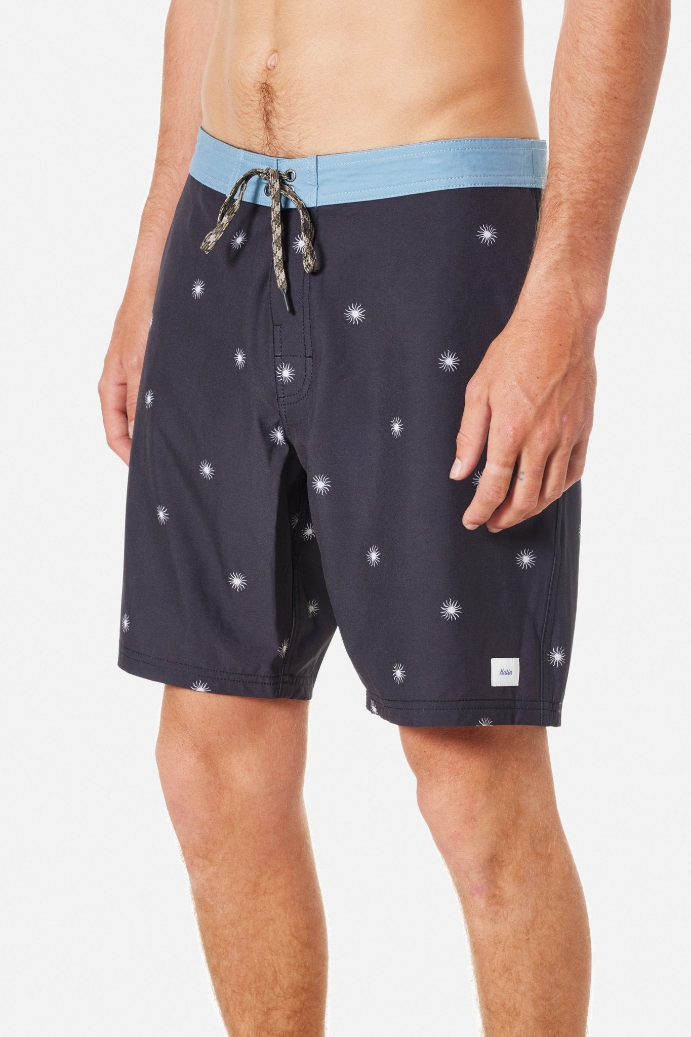 Shine Hybrid Trunk - MTT Collective