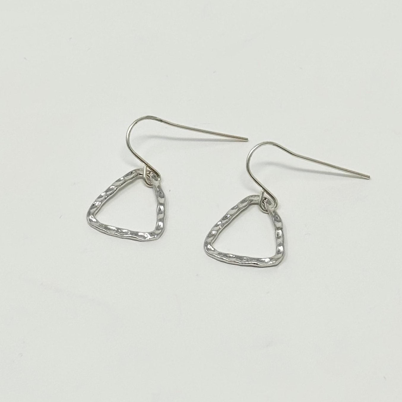 Sydney Hammered Dainty Triangle Earrings - MTT Collective