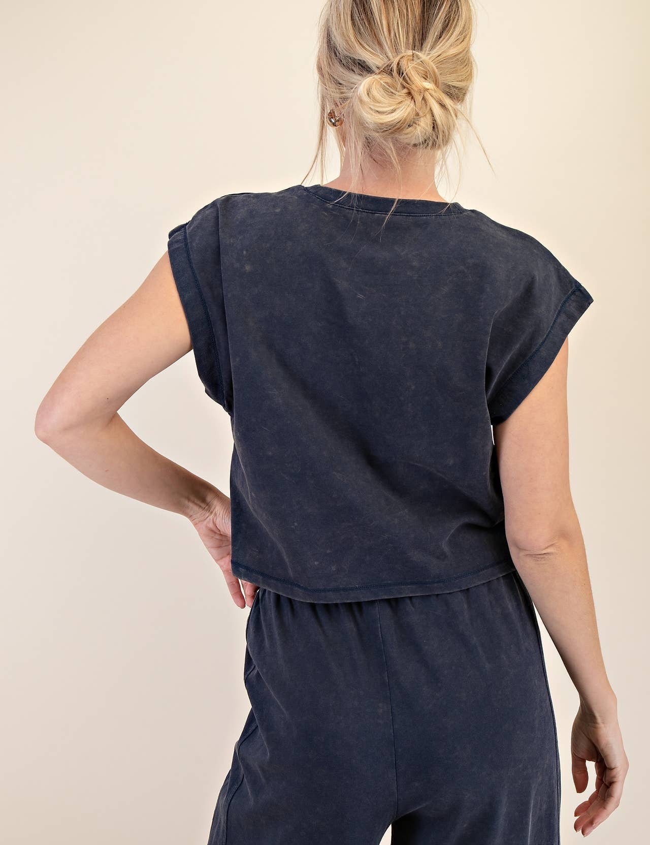 Teegan Round Neck Short Sleeve Top - MTT Collective