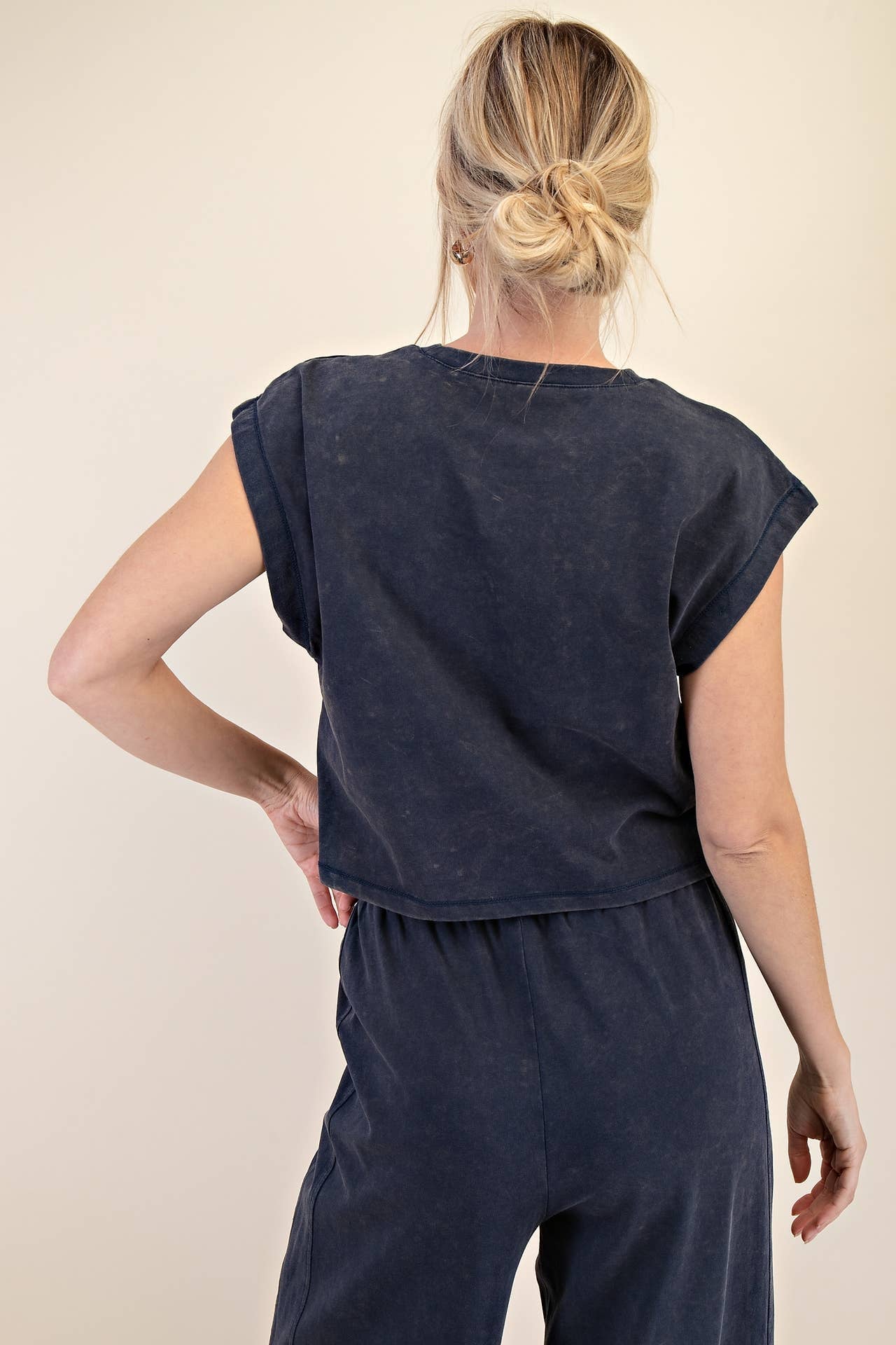 Teegan Round Neck Short Sleeve Top - MTT Collective