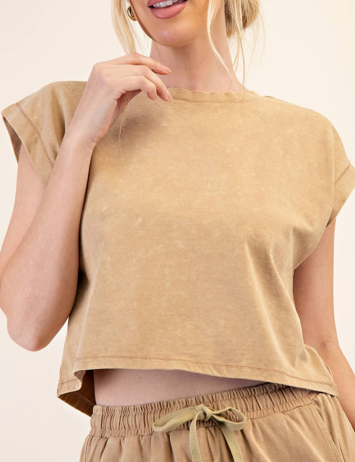 Teegan Round Neck Short Sleeve Top - MTT Collective