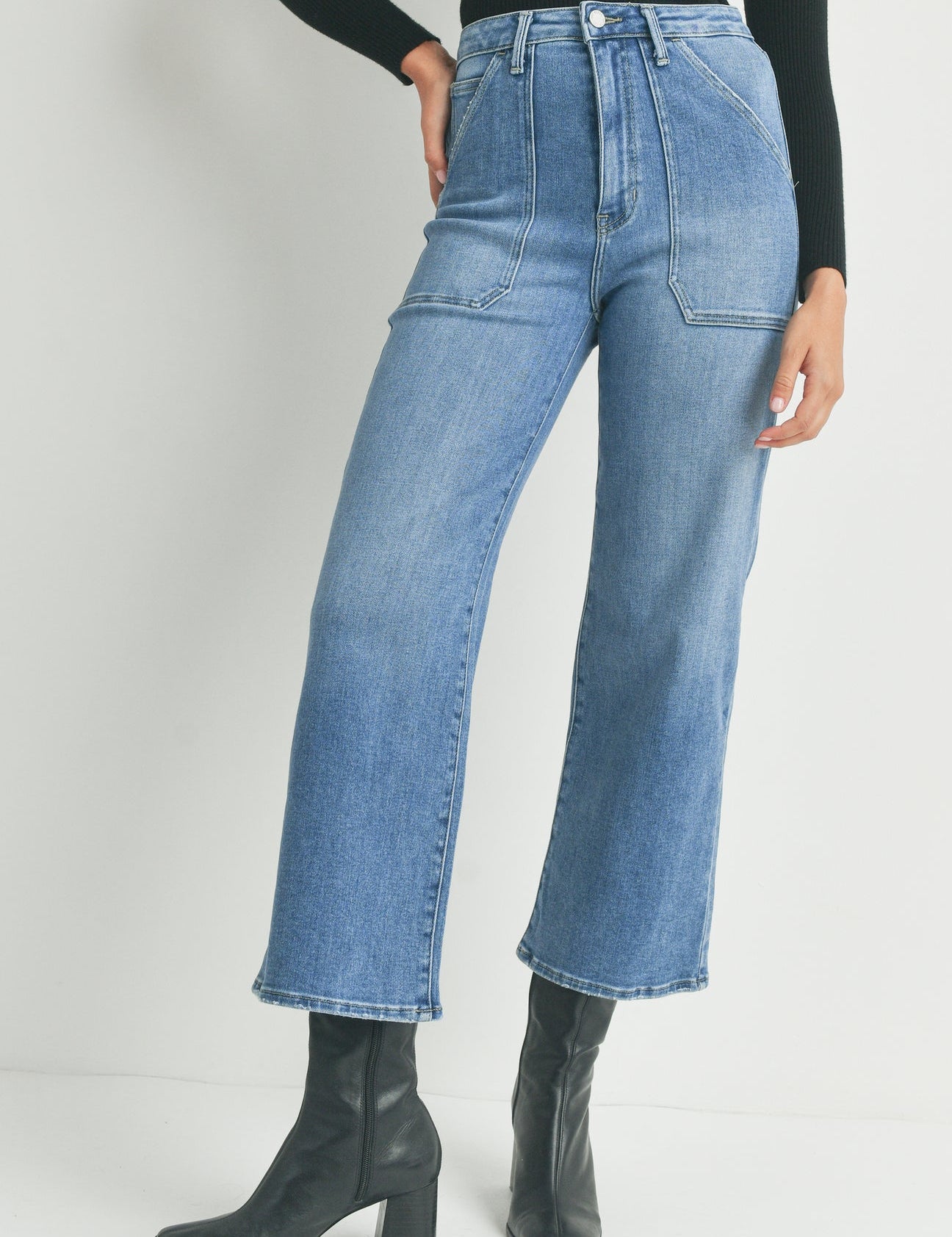 The Patch Pocket Wide Leg - MTT Collective