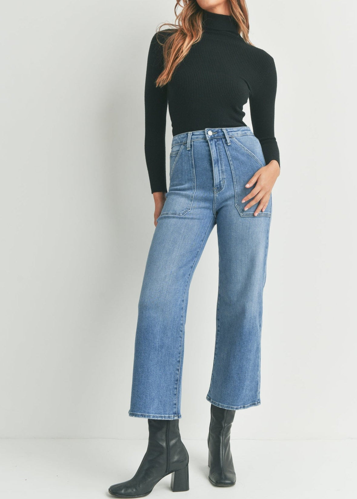 The Patch Pocket Wide Leg - MTT Collective