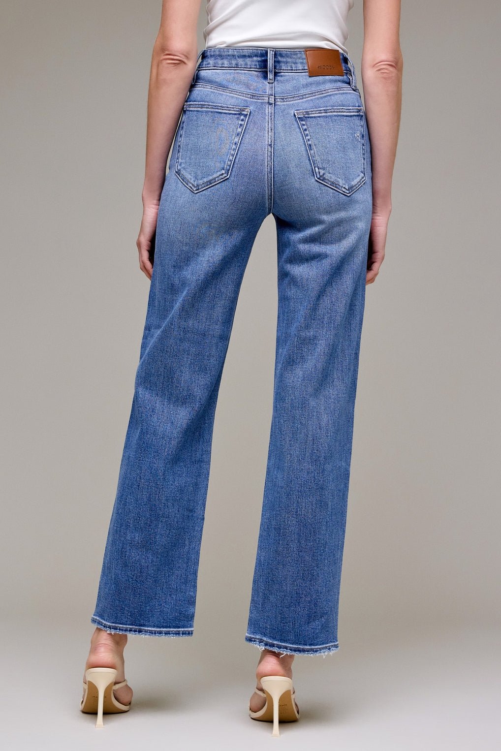 Tracey Clean Stretch Straight Jean - MTT Collective