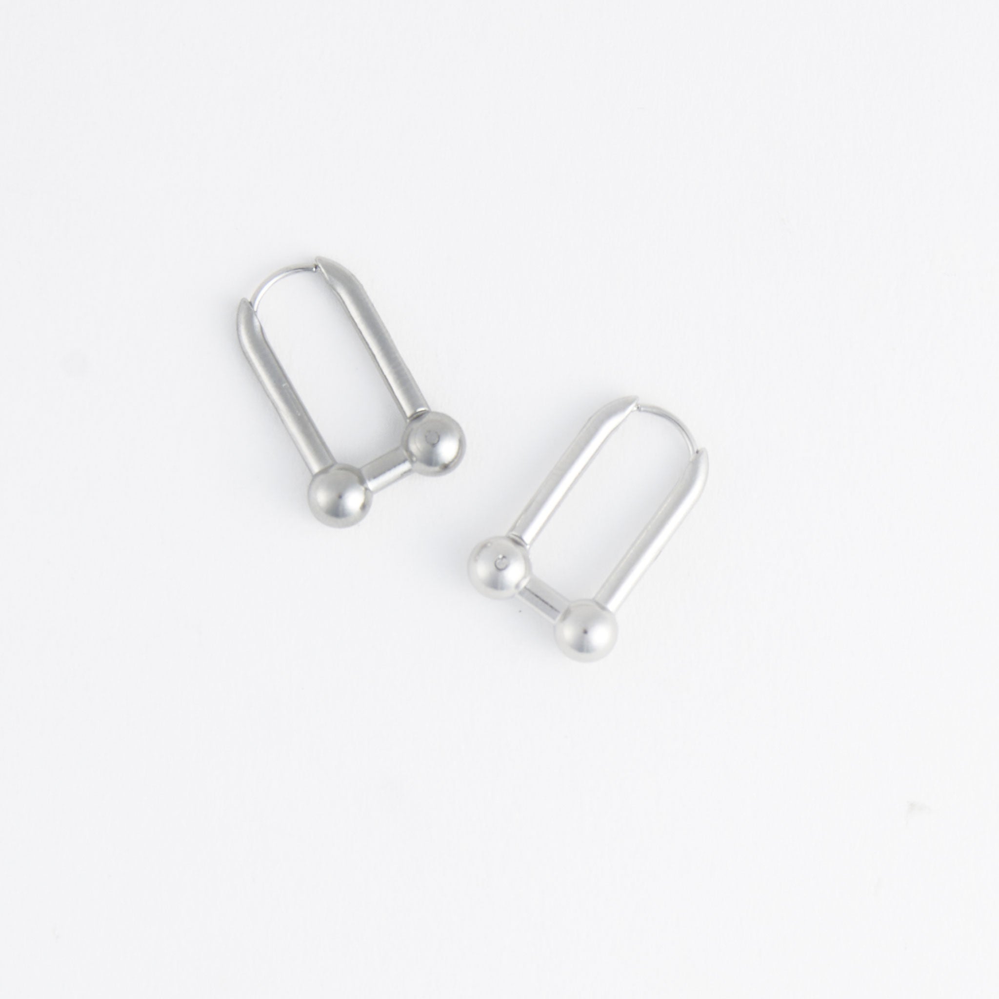 U - Link Earrings - MTT Collective