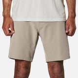 Wanderer Hybrid Short - MTT Collective