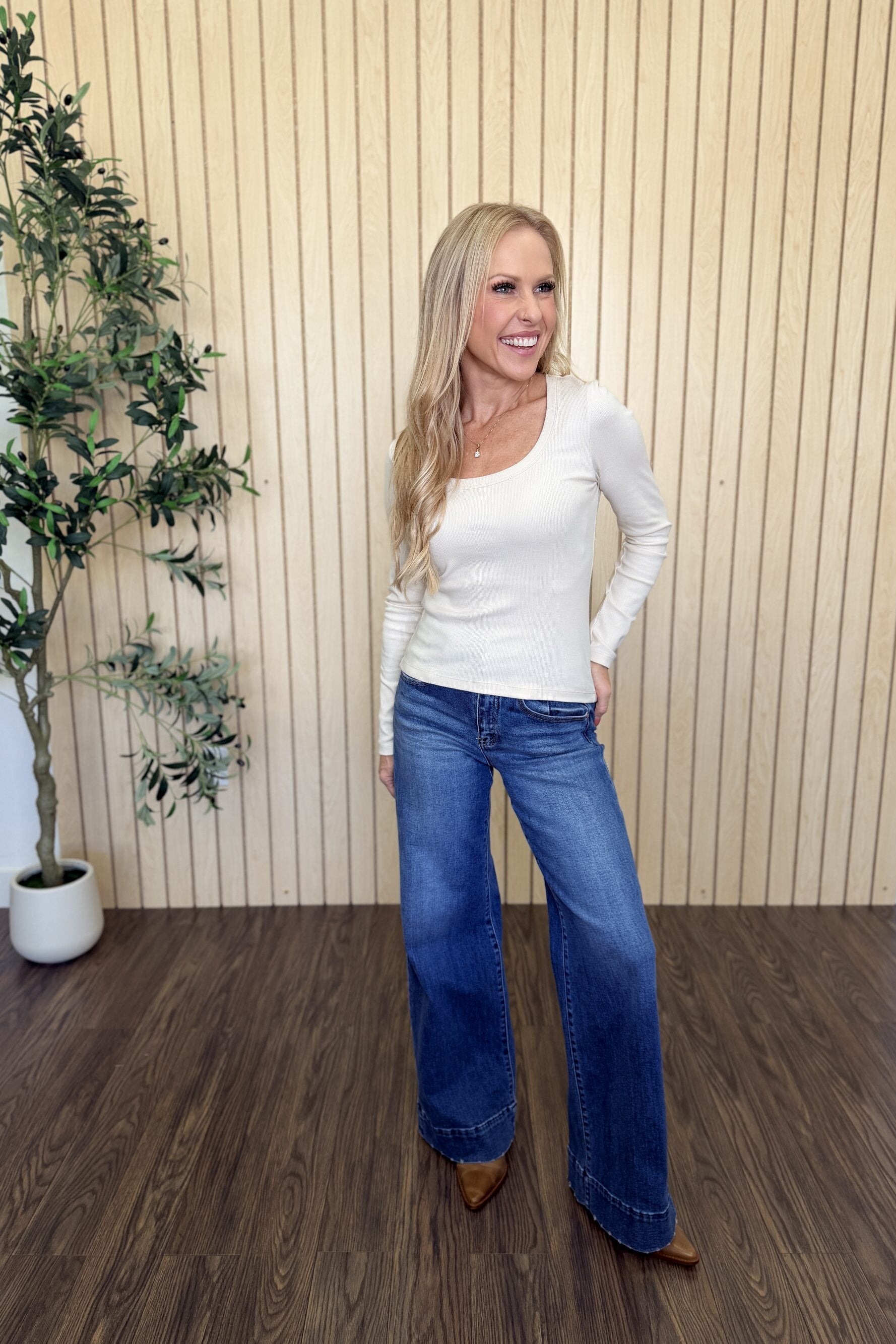Greyson Scoop Long Sleeve Tee in Frosted Pearl styled on model