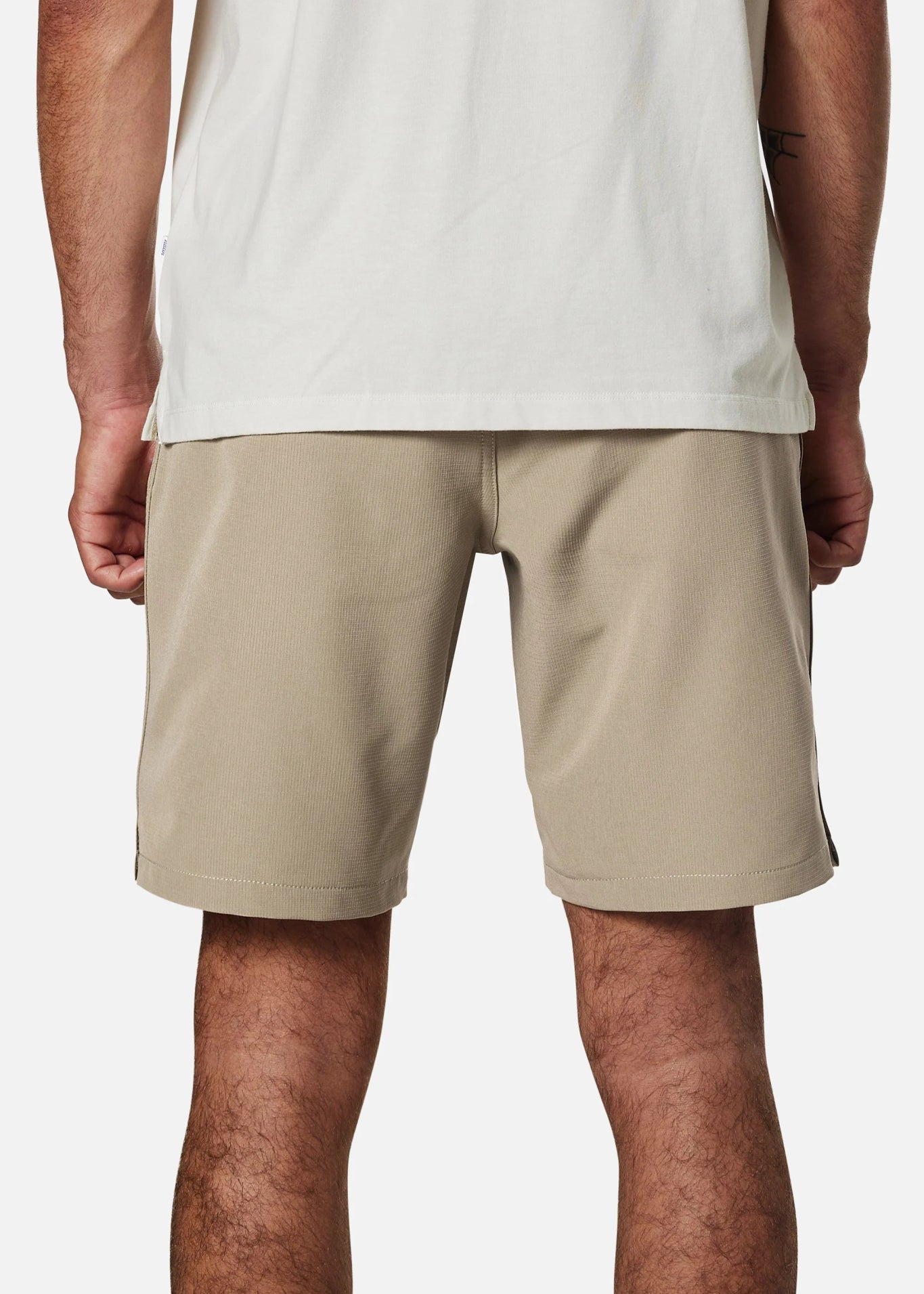 Wonderer Hybrid Trunk - MTT Collective