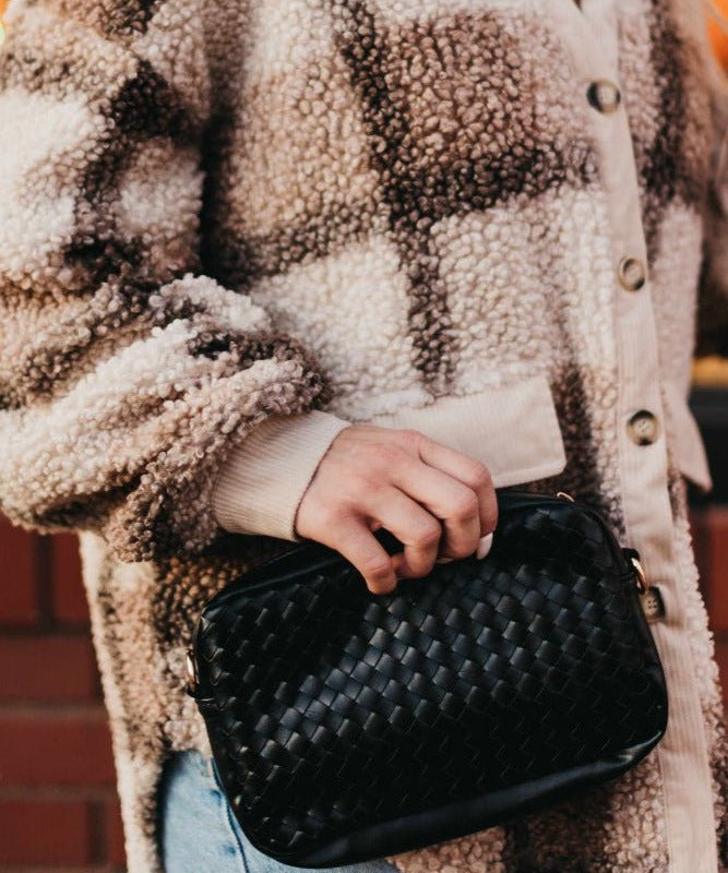 Woven Willow Camera Crossbody Bag - MTT Collective