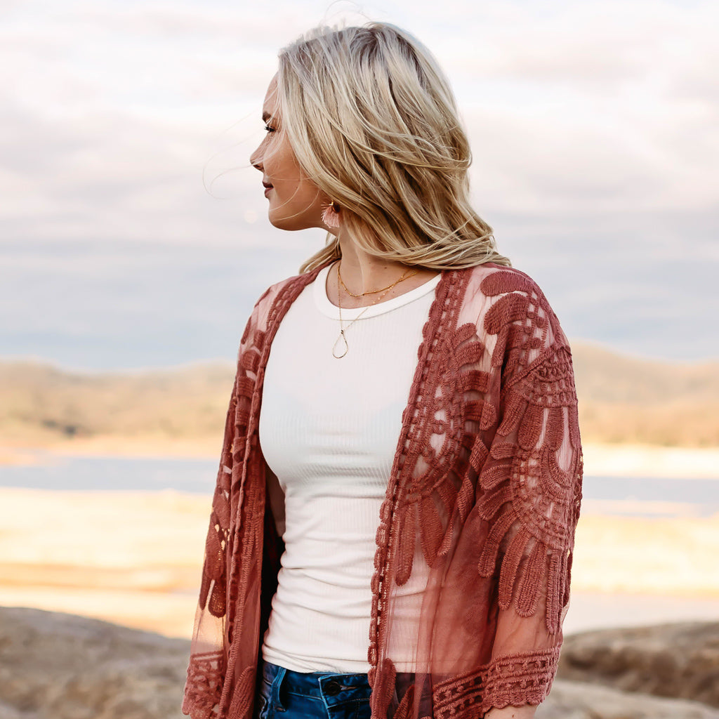 14K GOLD-FILLED TWISTED DROP NECKLACE | STYLE OPTIONS - MTT Collective