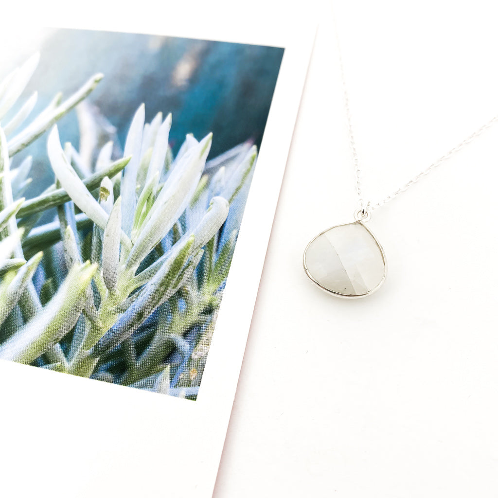 Melanie Drop Moonstone Necklace | Silver - MTT Collective
