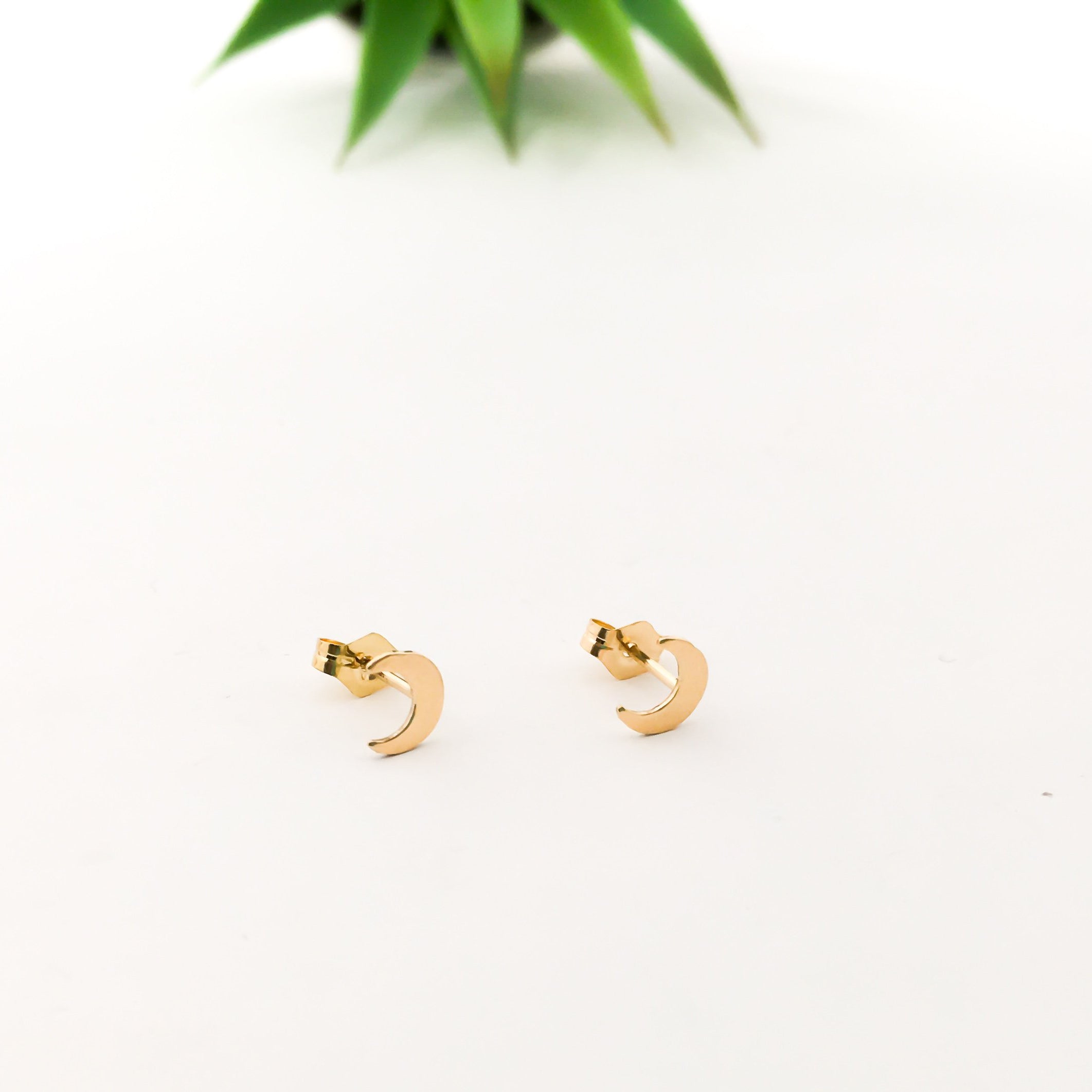 MOON STUD EARRINGS | 14K GOLD-FILLED - MTT Collective